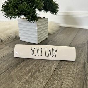 NWT Rae Dunn Artesian Collection ‘Boss Lady’ Decor